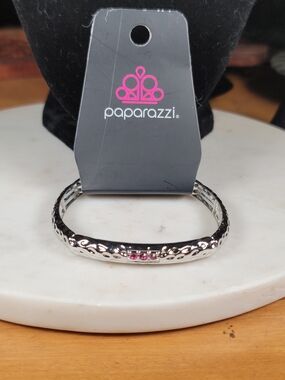 Paparazzi Silver Hammered Stretch Bangle with Pink Rhinestones